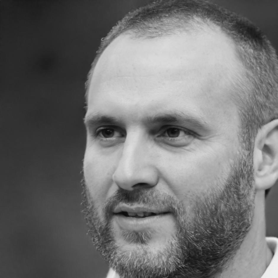 Carlos Mendoza, Especialista en Neurociencia